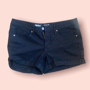 Mid rise cuffed denim shorts….size 10 black